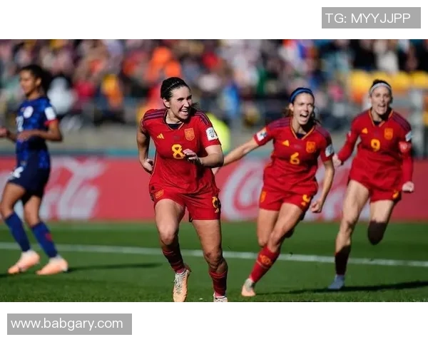 国外足球明星的母亲们：她们背后的故事与荣耀